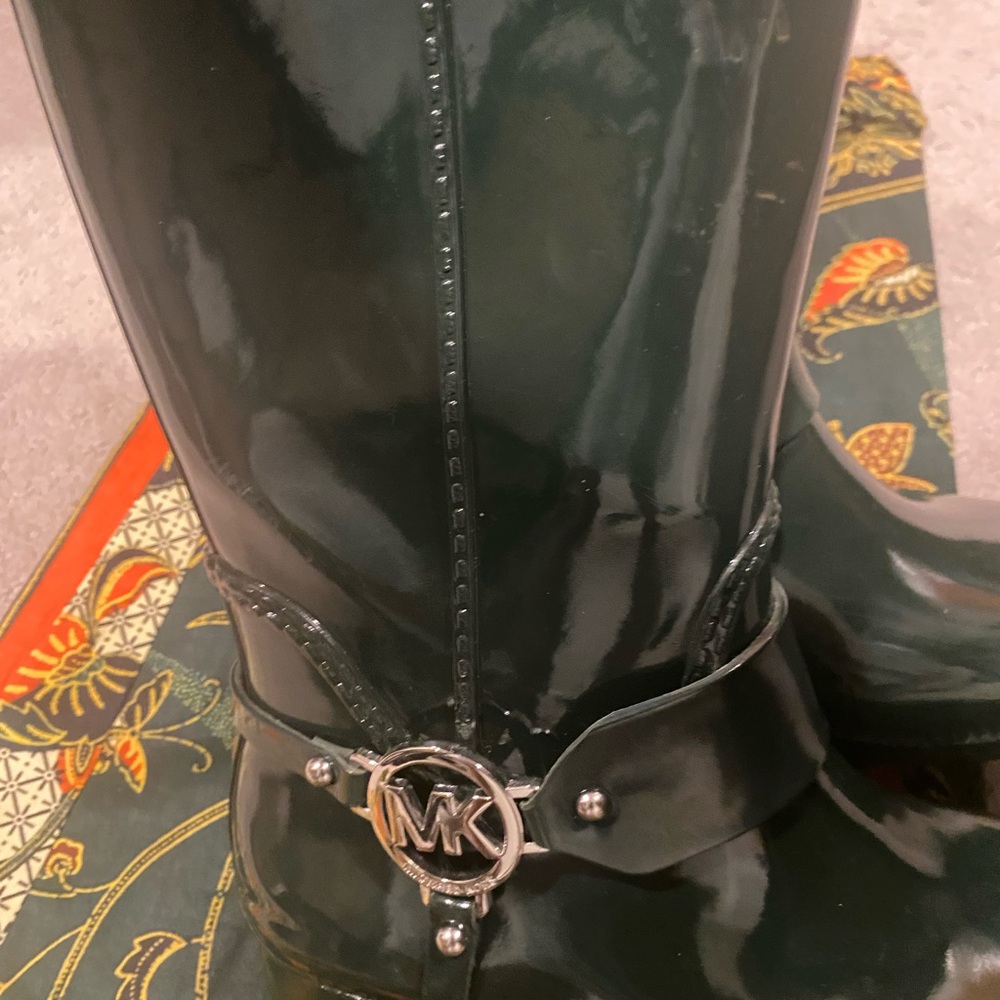 Rain boots